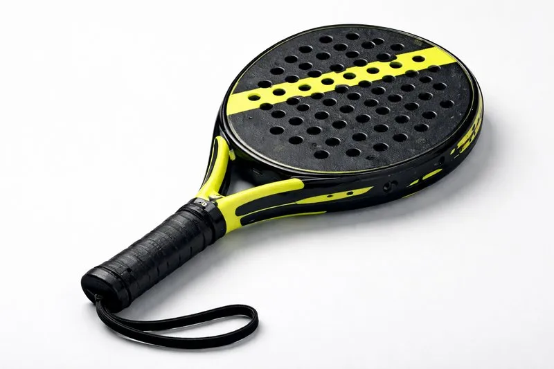 Partes de una raqueta de pádel